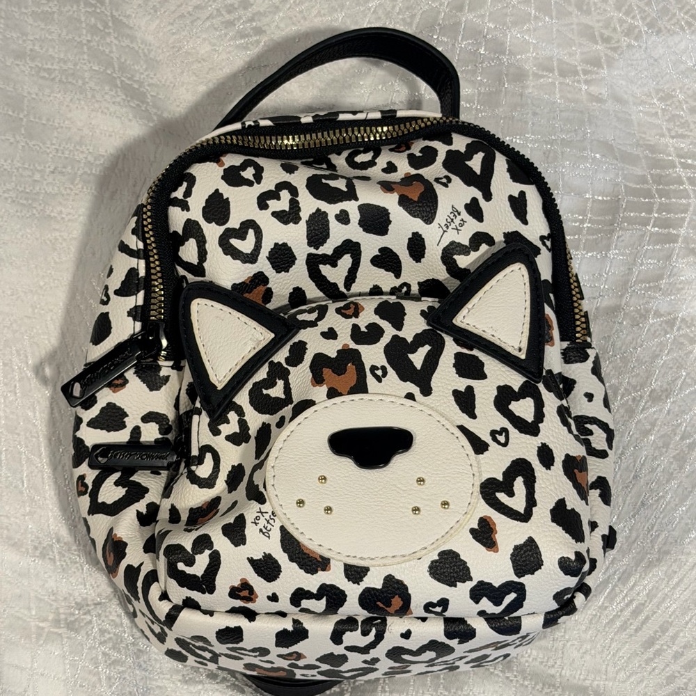 NWOT Betsey Johnson Cream and Black Leopard Mini Bag